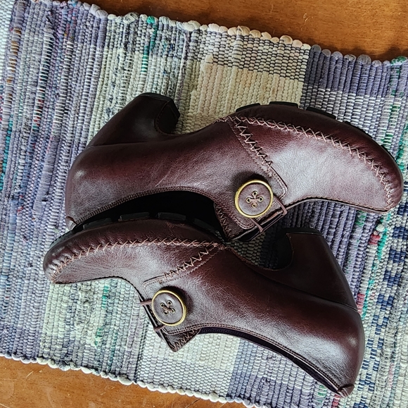 Clarks Indigo slip on comfort heels bendable brown 10m button detail - Picture 6 of 13
